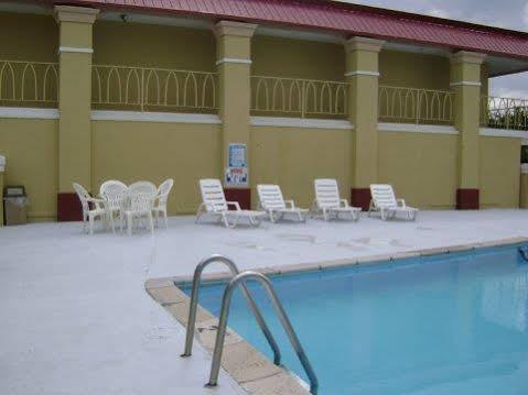 Americas Best Value Inn Weatherford Buitenkant foto
